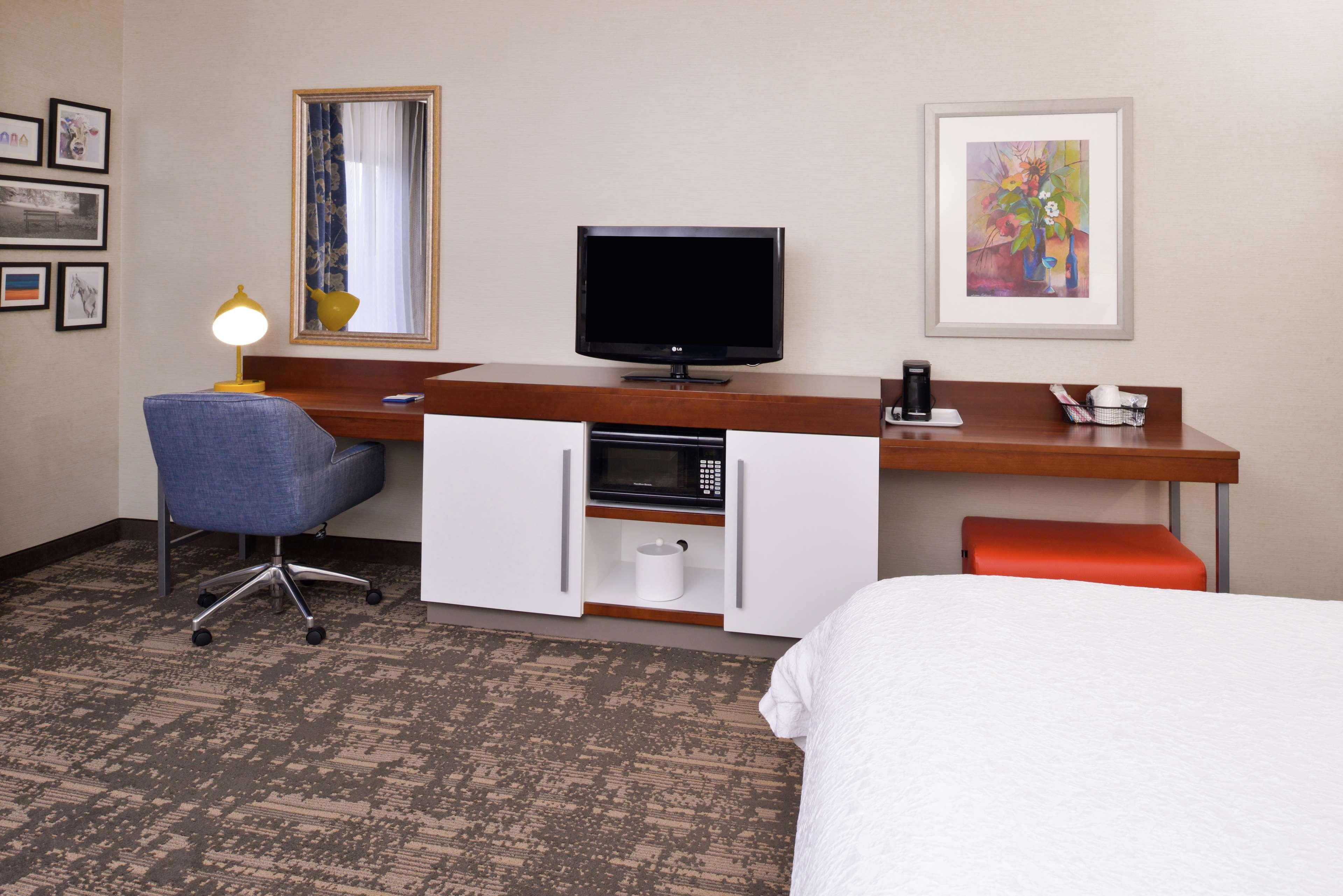 Hampton Inn & Suites Wilmington Exterior foto